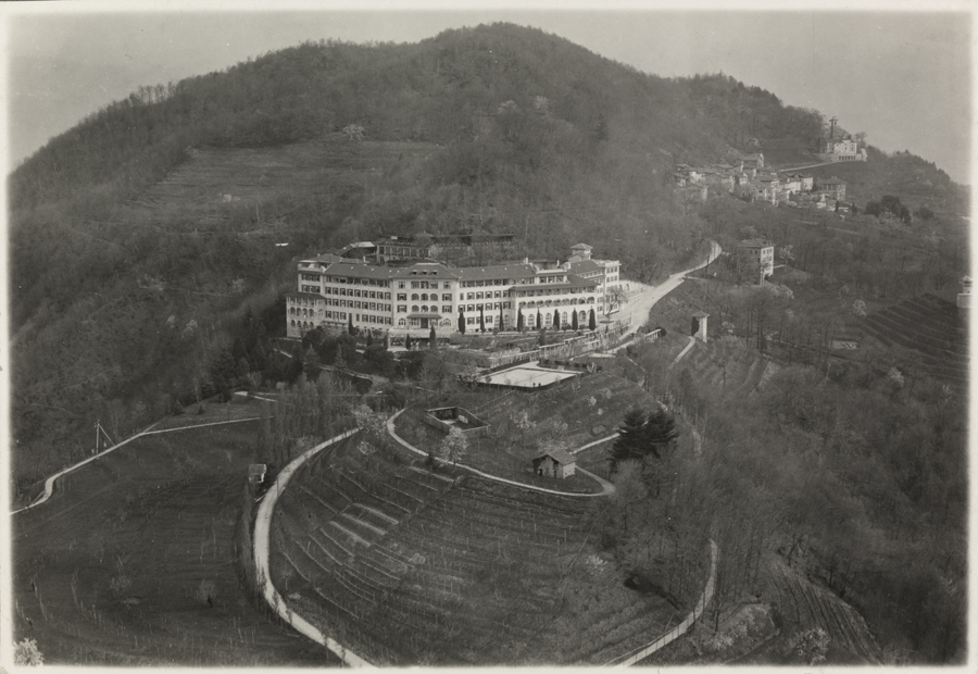 Il sanatorio di Agra